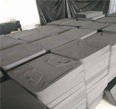 箱包包裝海綿內(nèi)托廠家 密封、保溫與環(huán)保材料的創(chuàng)新應(yīng)用